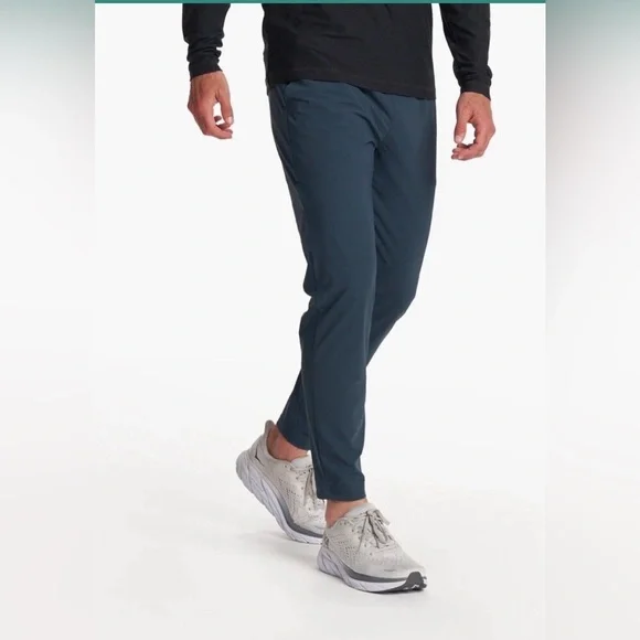 VuoriFleet Performance Jogger Pants M